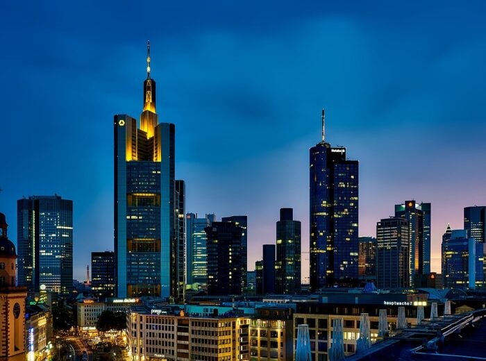 buildings-1804481_1280